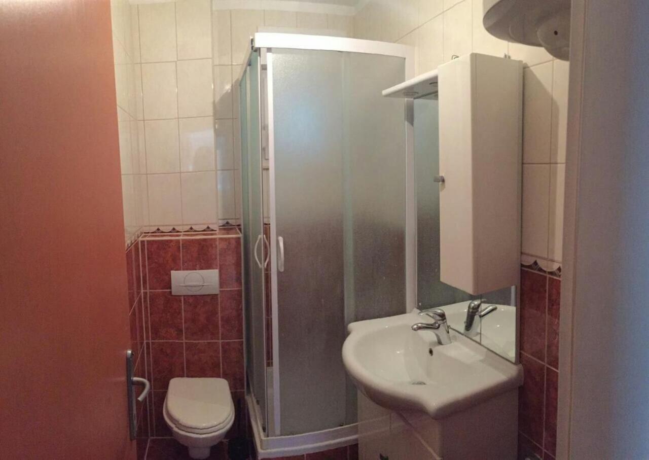 Apartment Zdrave - Free Parking Makarska Eksteriør bilde