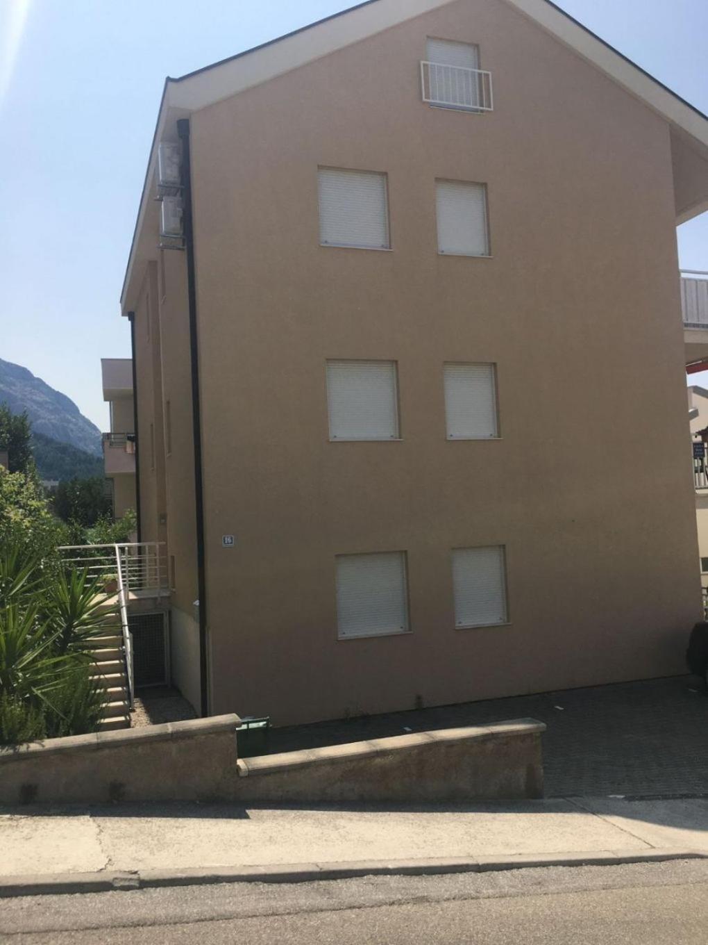 Apartment Zdrave - Free Parking Makarska Eksteriør bilde